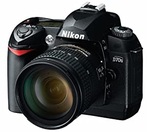 Nikon D70S [6.1MP, 2"] schwarz inkl. 18-70mm f/3.5-4.5 AF-S G DX IF-ED Objektiv verkaufen